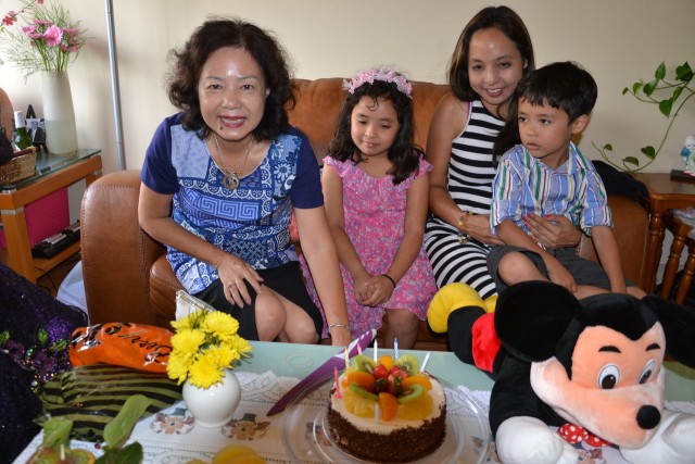 truong van nghia - vanessa 7 birthday tet at mui 4_resize